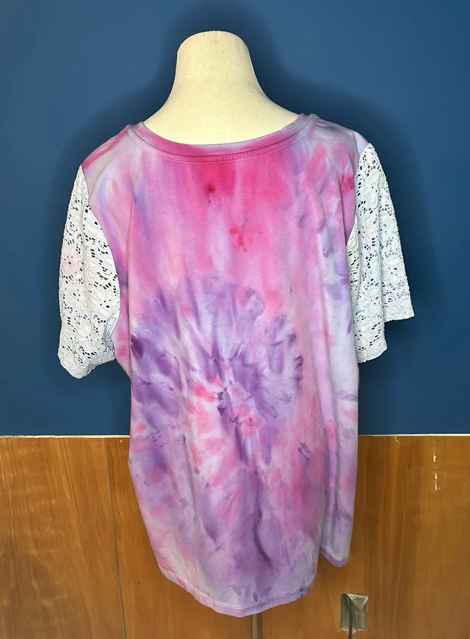 2X Tye dye top