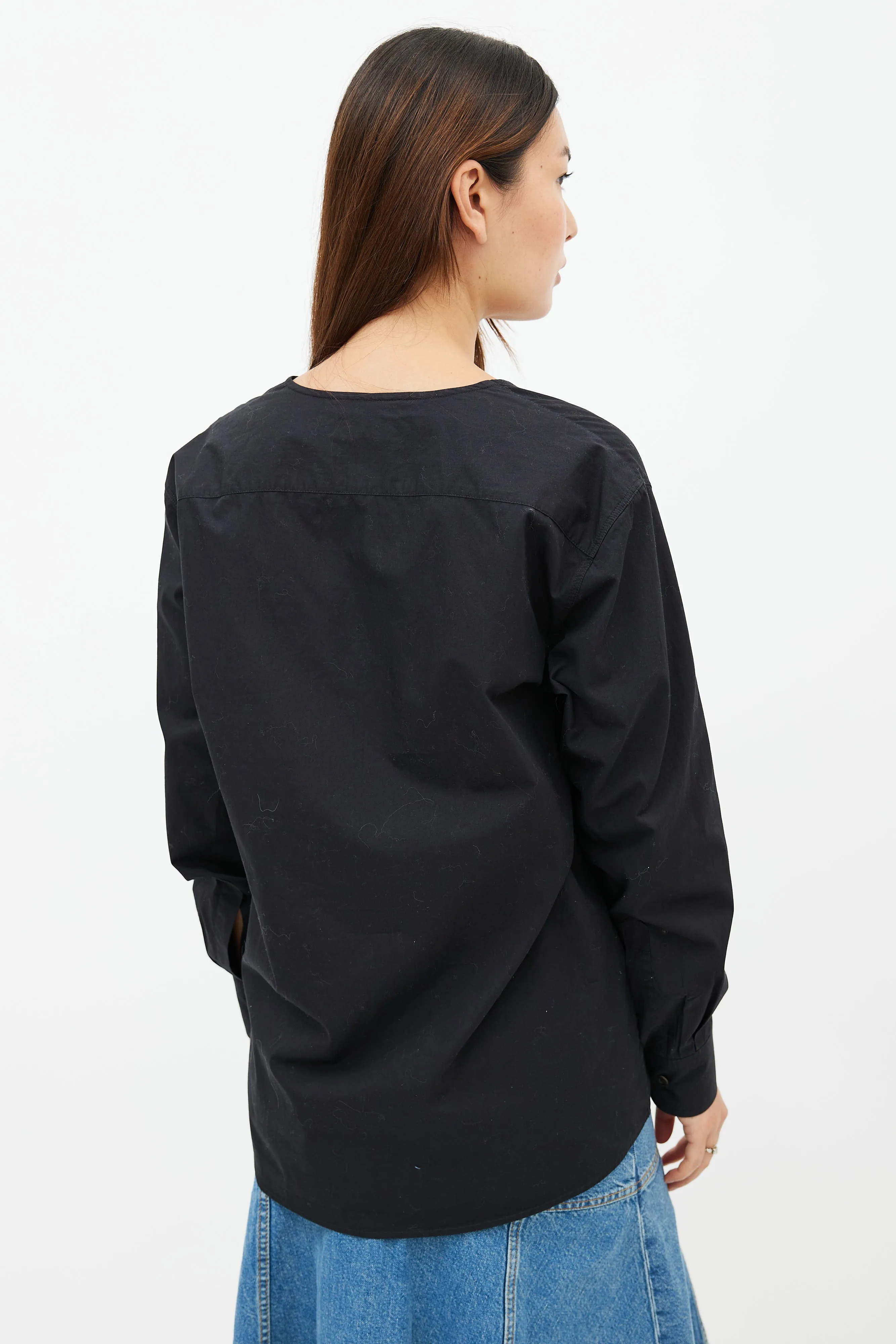 Black V-Neck Long Sleeve Shirt