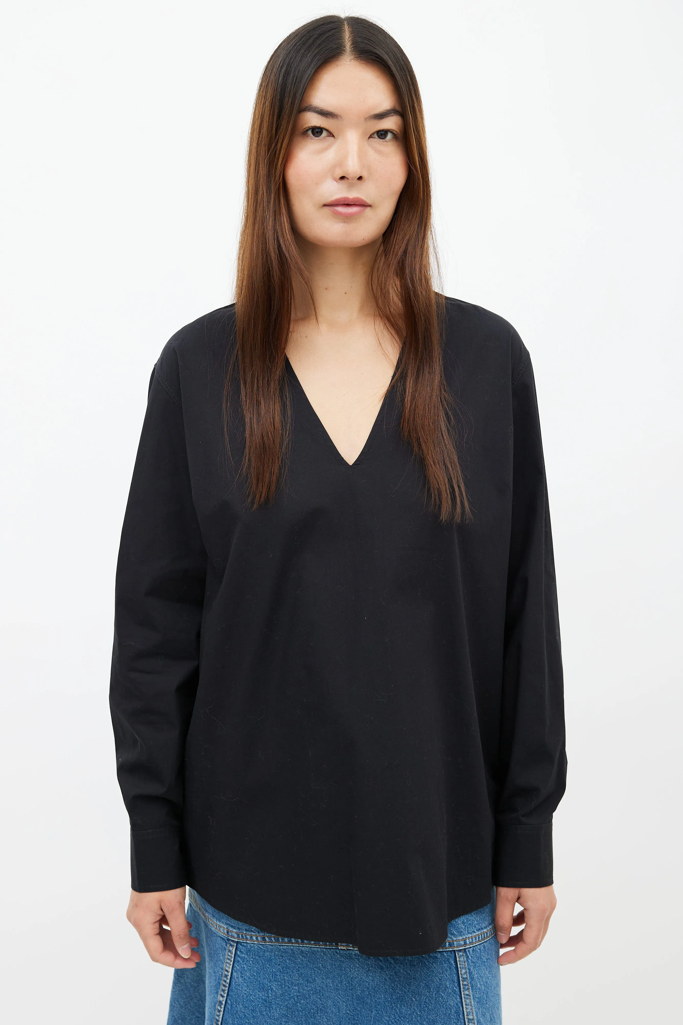 Black V-Neck Long Sleeve Shirt