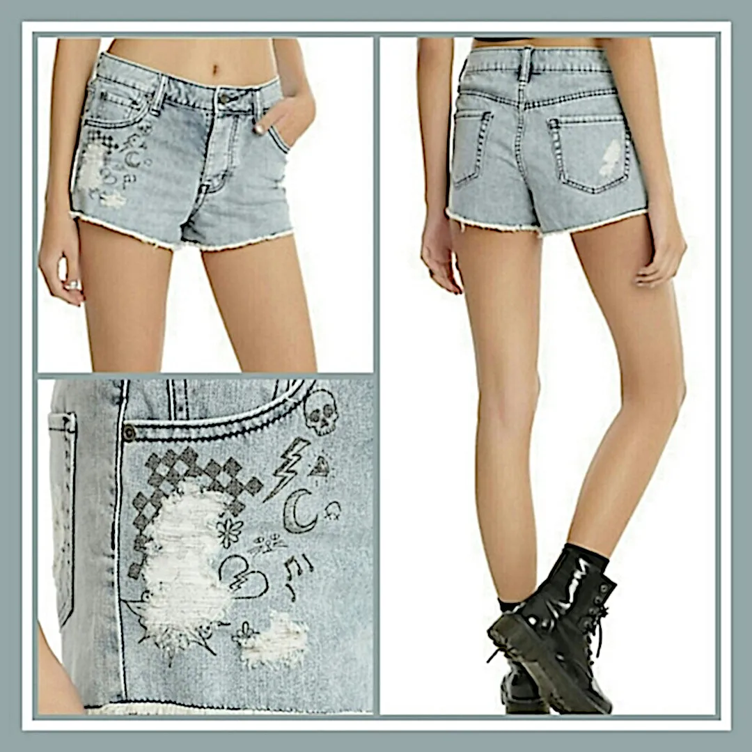 Blackheart Distressed Denim Shorts | Sketch Art