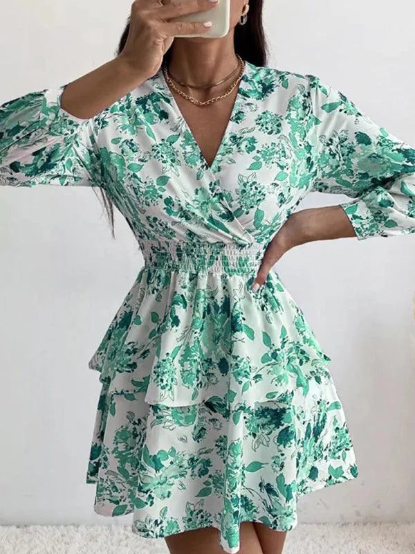 Chic Printed Pleated V-Neck Long Sleeve Dress