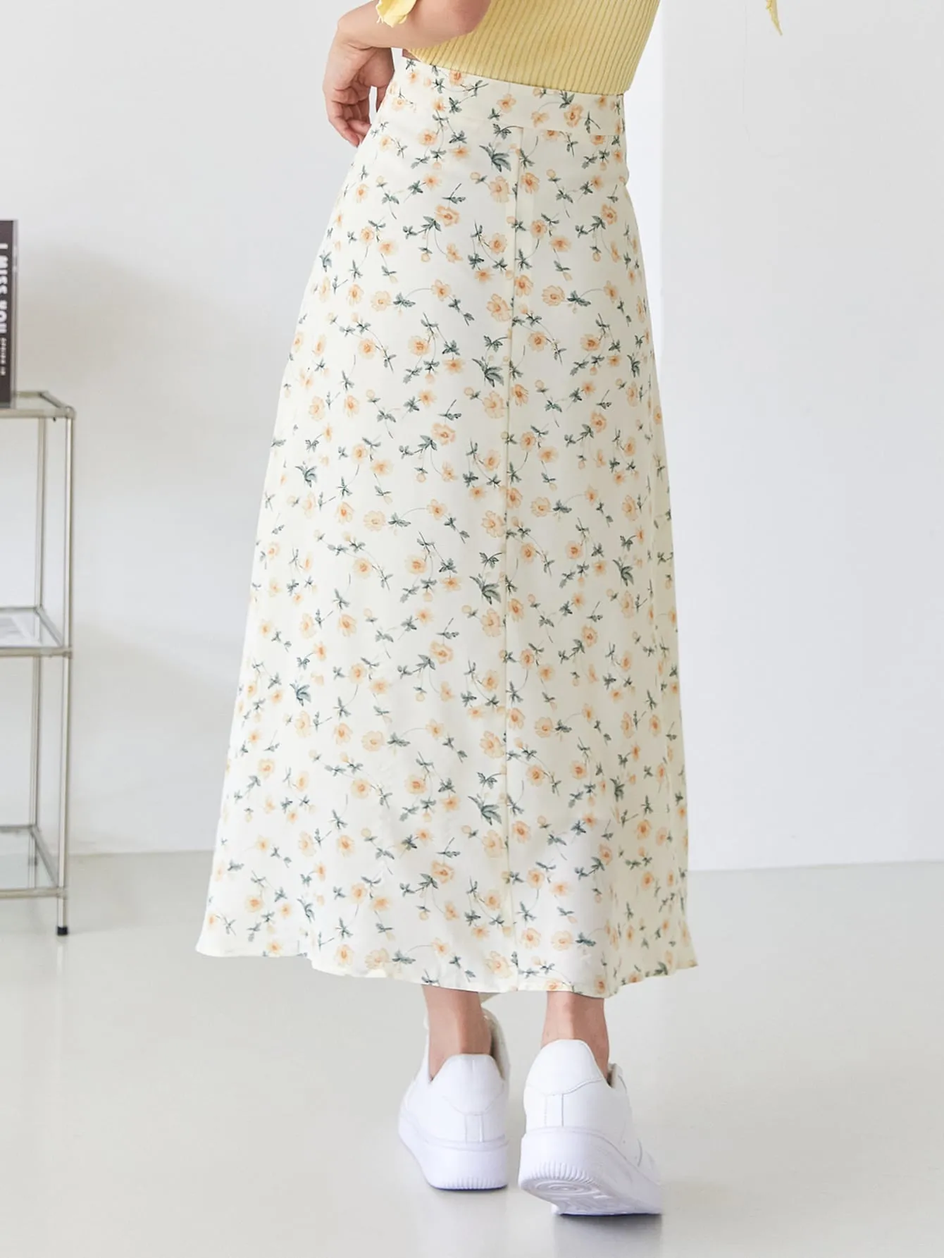 DAZY Allover Floral High Waist Skirt