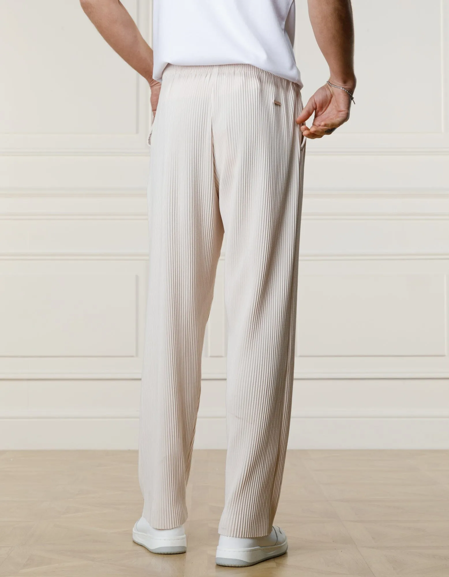 Ecru Pleated Resort Trouser