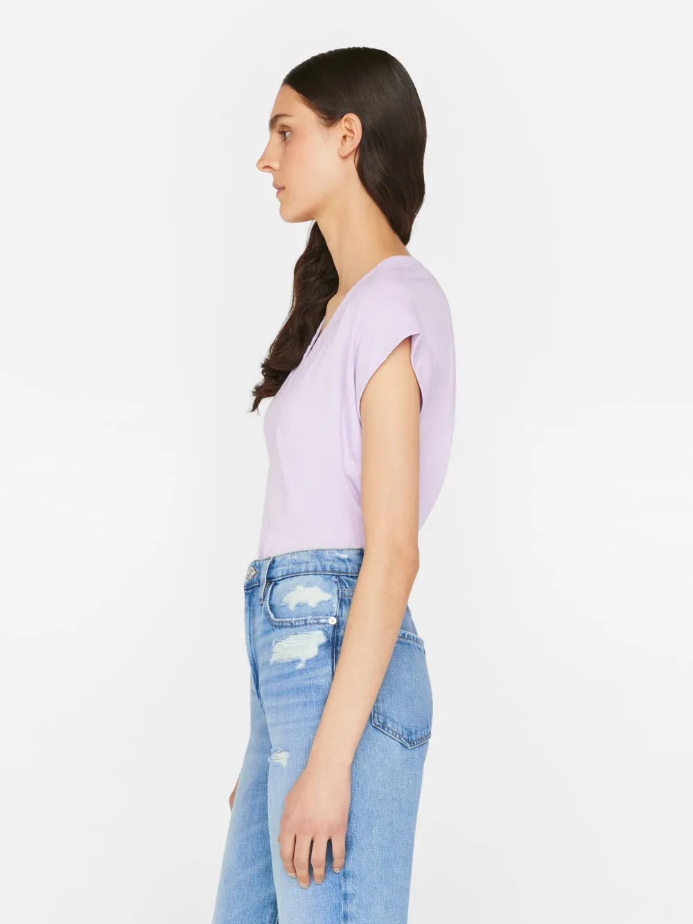 Le Mid Rise V Neck Tee -- Lilac