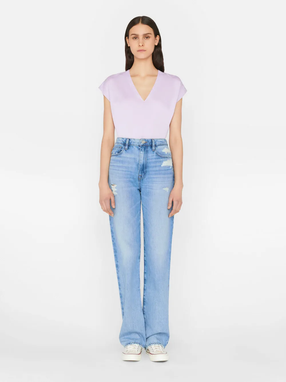 Le Mid Rise V Neck Tee -- Lilac