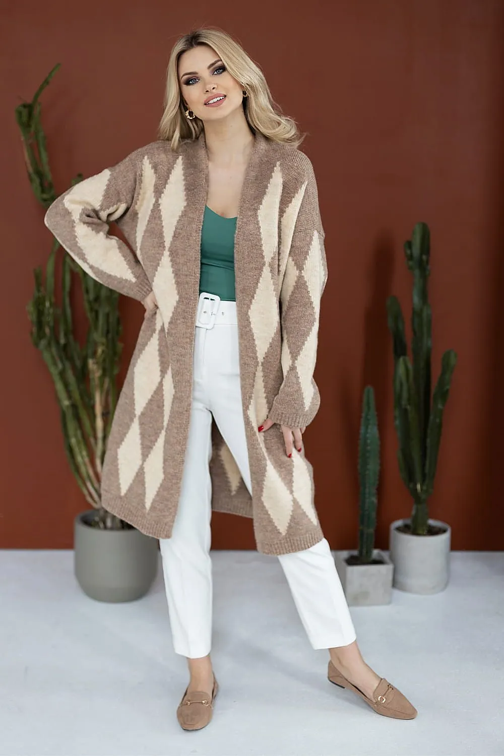 Long Knee Length Knitted Cardigan by PeeKaBoo | 3 Colour Options