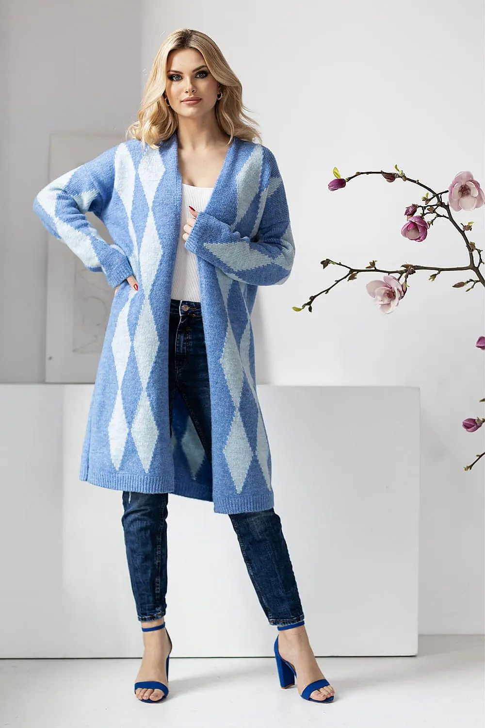 Long Knee Length Knitted Cardigan by PeeKaBoo | 3 Colour Options