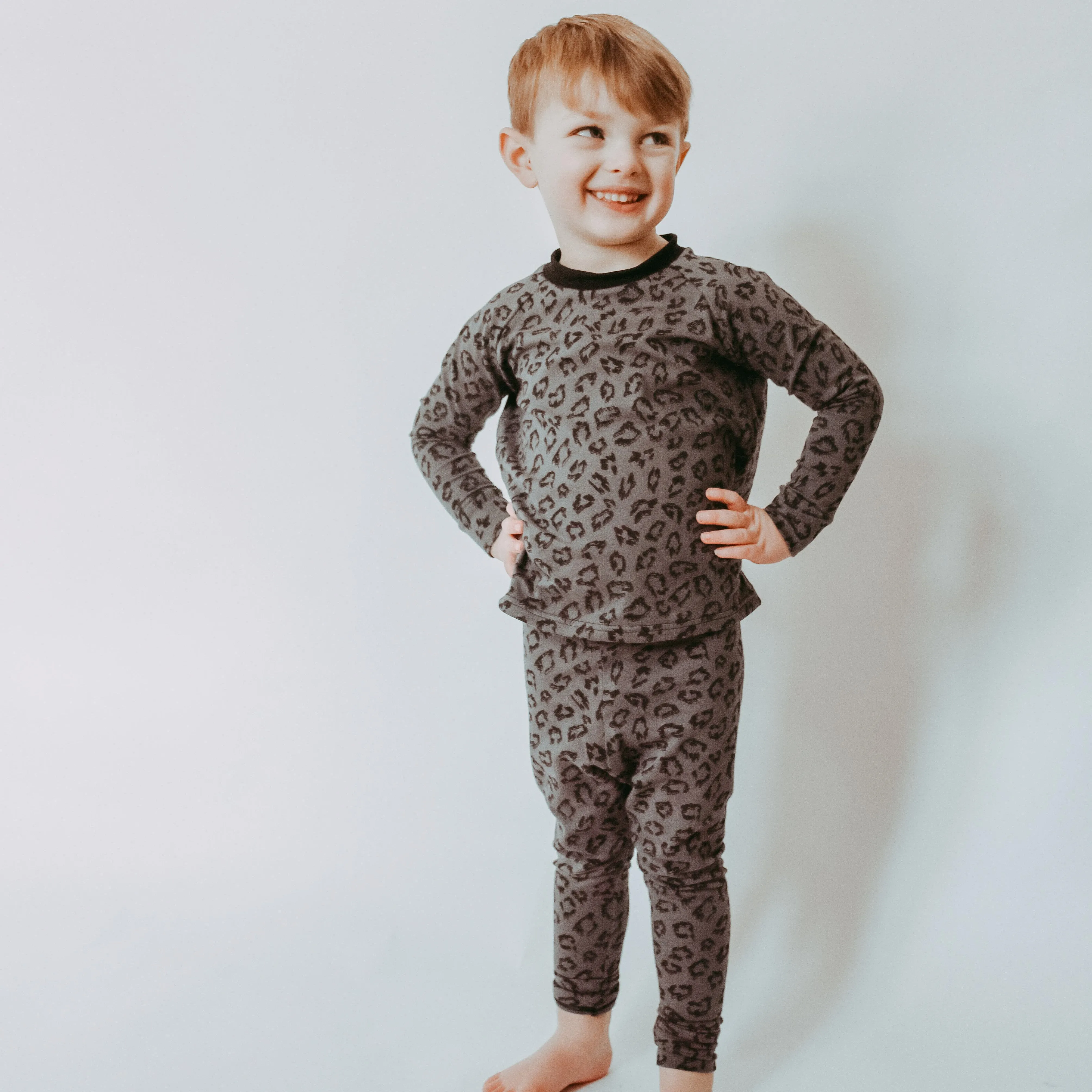 Lounge Set - Dark Grey Leopard
