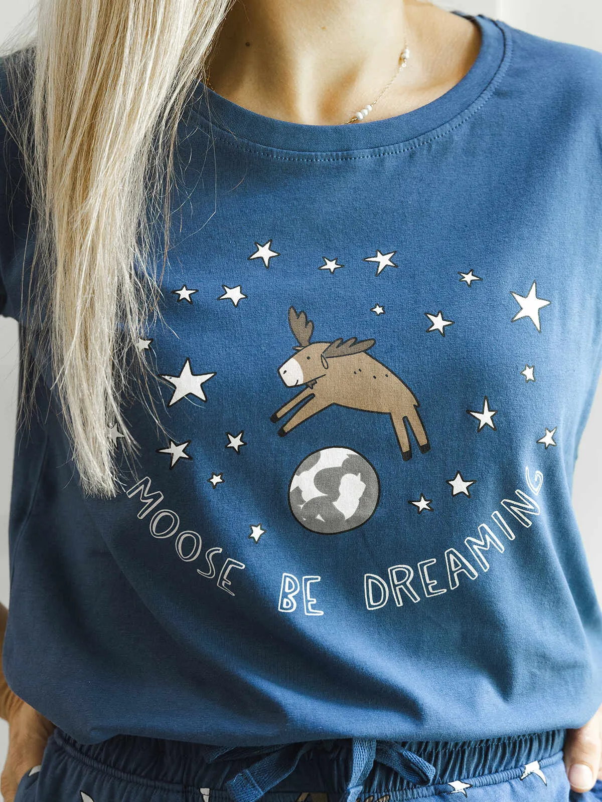 Moose Be Dreaming Ladies T