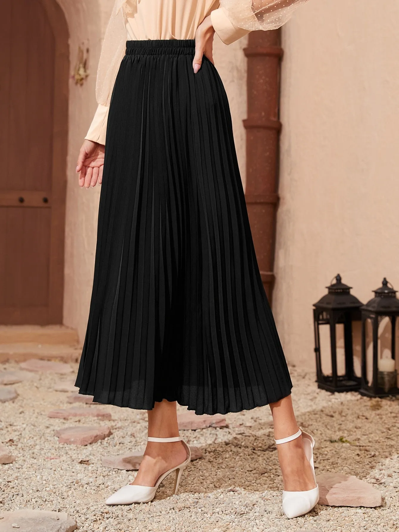 Solid Longline Pleated Skirt