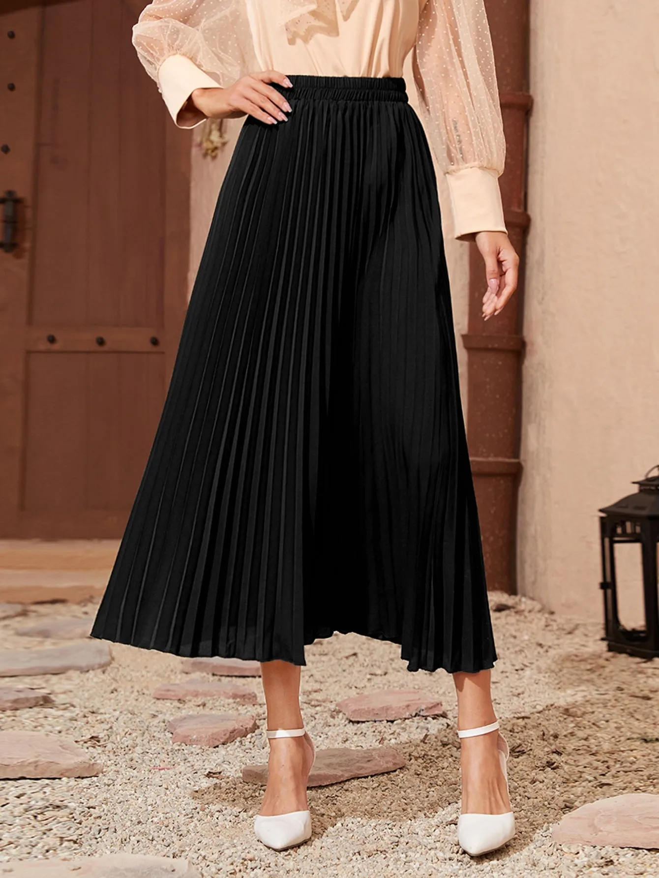 Solid Longline Pleated Skirt
